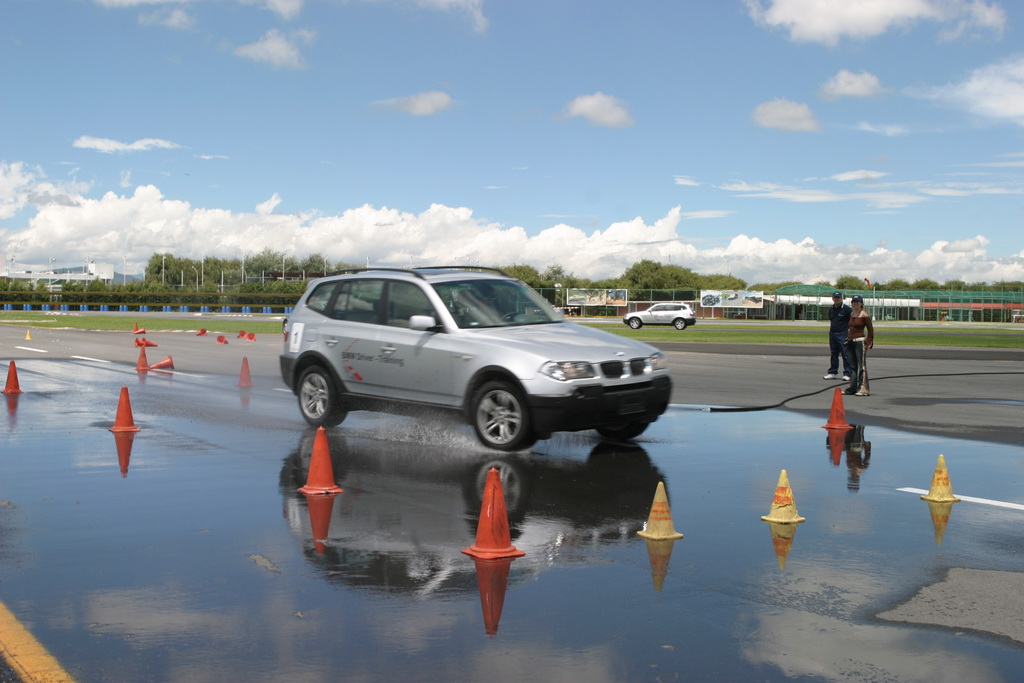 Auto škole: Instruktori prete blokadama