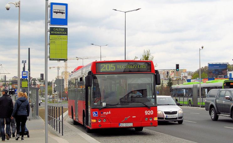 Besplatna Vožnja: Električni Autobusi Bez Vozača, Putnici Moraju Da ...